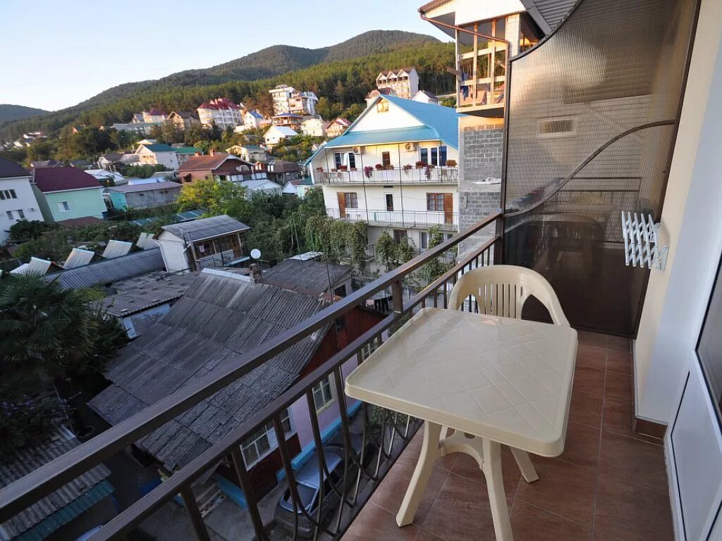 победы, 261/4. джемете анапа отель морская волна. гостевой дом береговое крым бахчисарайский район. александрия отель сочи лазаревское. гостевой дом балкон.