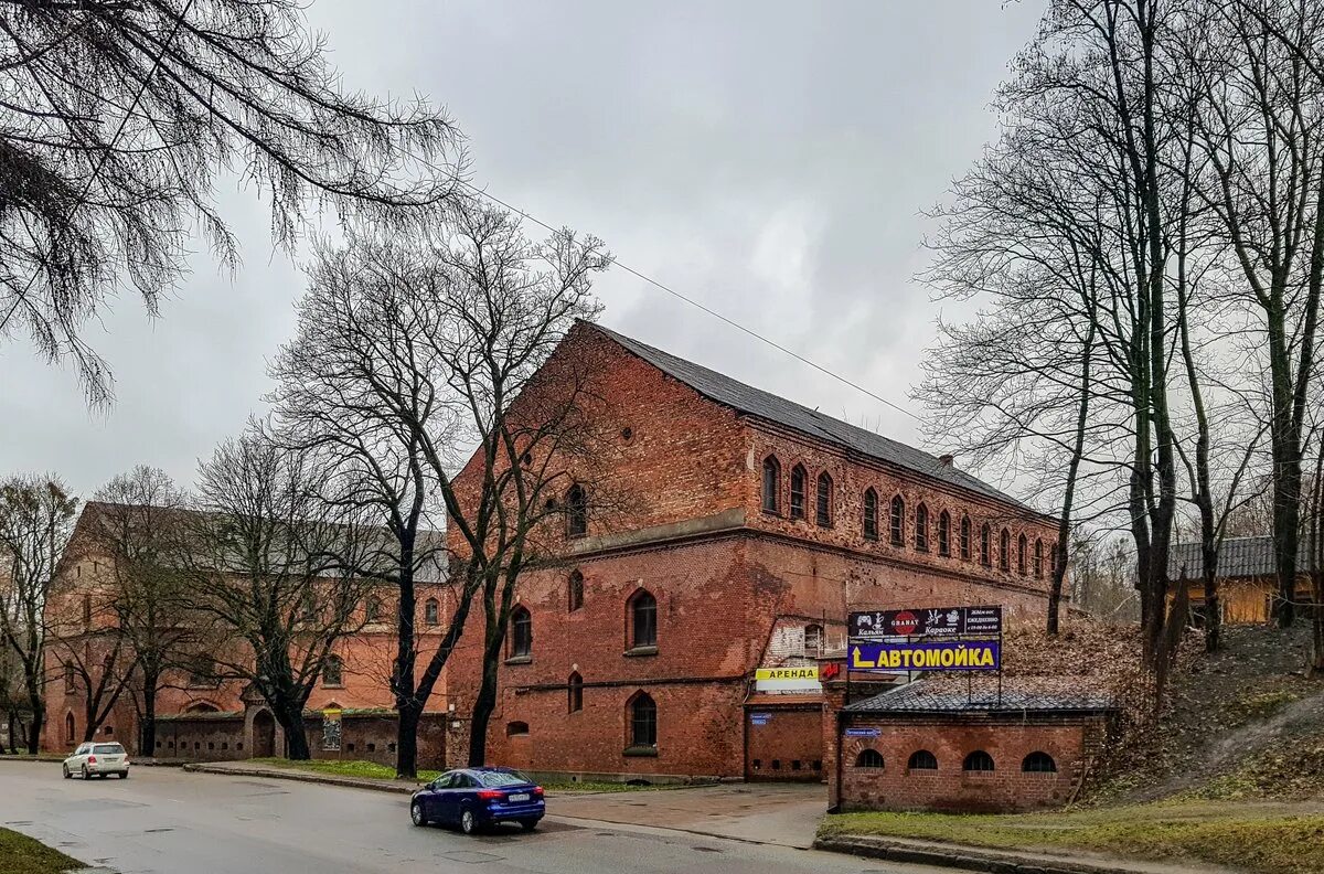 Бастион. Бастион литва. Бастион «литва» («литауен»). Бастион литва в калининграде. Редюит-капонир бастиона литва.