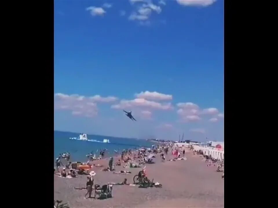 Судак мальдивский пляж ракета. Ракета над пляжем в севастополе. Пляж ракета судак 2022. Орловка пляж. Пляж ракета судак.