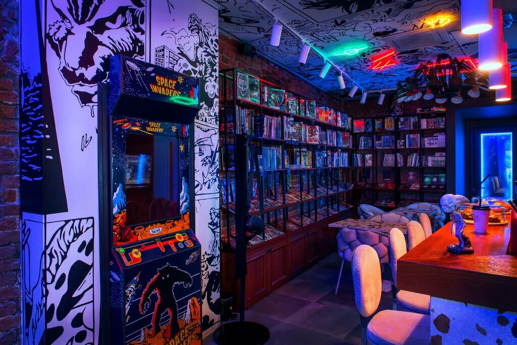 кобра игровой клуб. компьютерный клуб гейм хаус. кобра гейм хаус. кобра гейм хаус москва. игровые залы в москве.