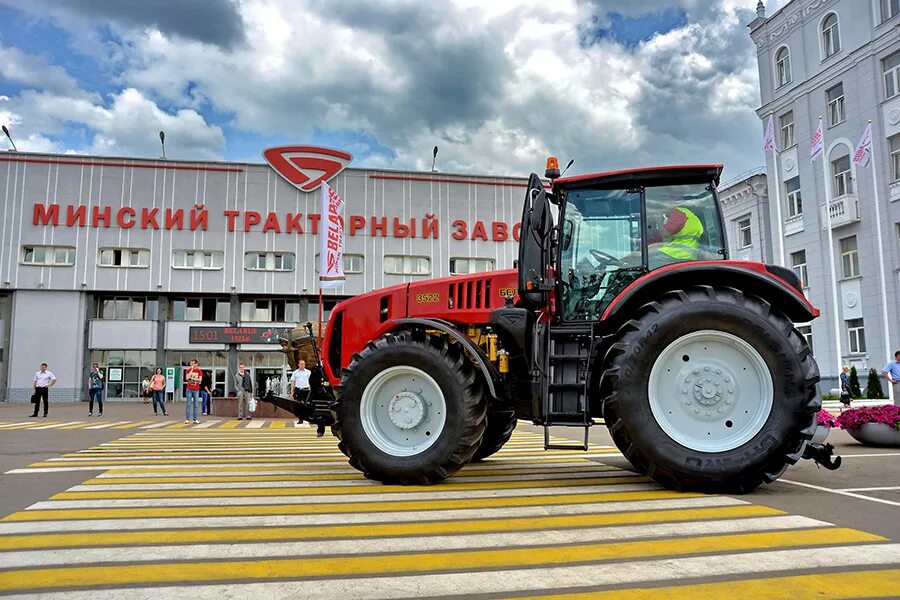 Мтз-50 трактор. Мтз-2 «беларусь». Мтз минск минский тракторный завод. Тракторы мтз минск. Мтз минск минский тракторный завод.