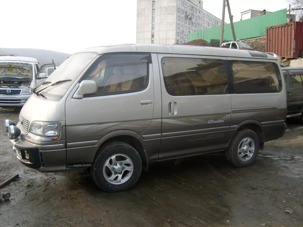 Тойота хайс 1998 года. Тойота хайс 1998 дизель. toyota hiace 1998г.в 4вд. акпп тойота хайс 1998. тойота хайс 1998г салон.