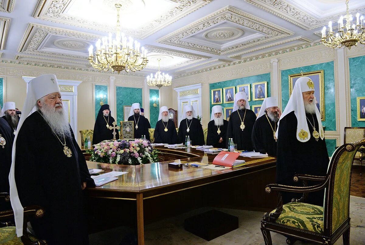 Синод рпц решения. Священный синод рпц. заседание синода рпц. московская патриархия русской православной церкви.