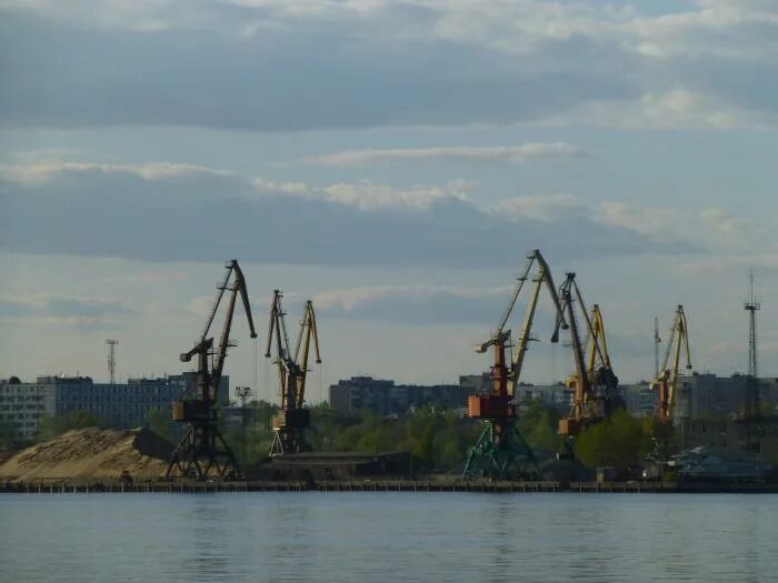 Череповецкий промпорт. Череповецкий порт. Череповецкий порт. Рыбинск порт. Череповецкий порт.