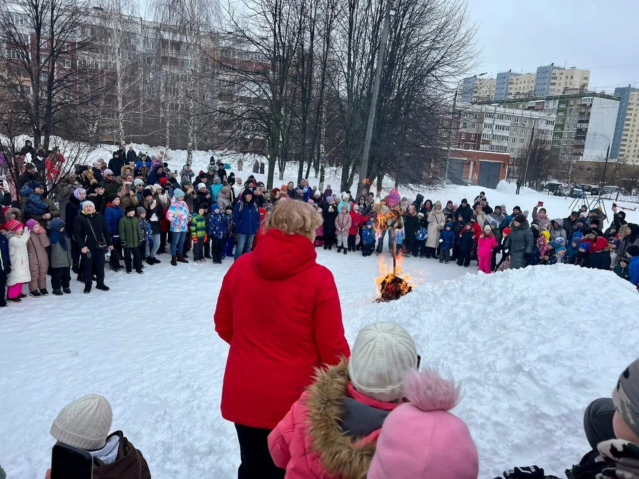 Празднование Масленицы. Масленица фото. Празднование Масленицы фото. Масленица в 2012 году. Масленица в автозаводском парке нижний