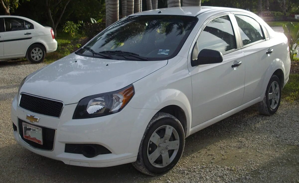 Chevrolet aveo t300 белый. Aveo кс. Chevrolet aveo t250 седан. Aveo кс. Chevrolet aveo 2018.