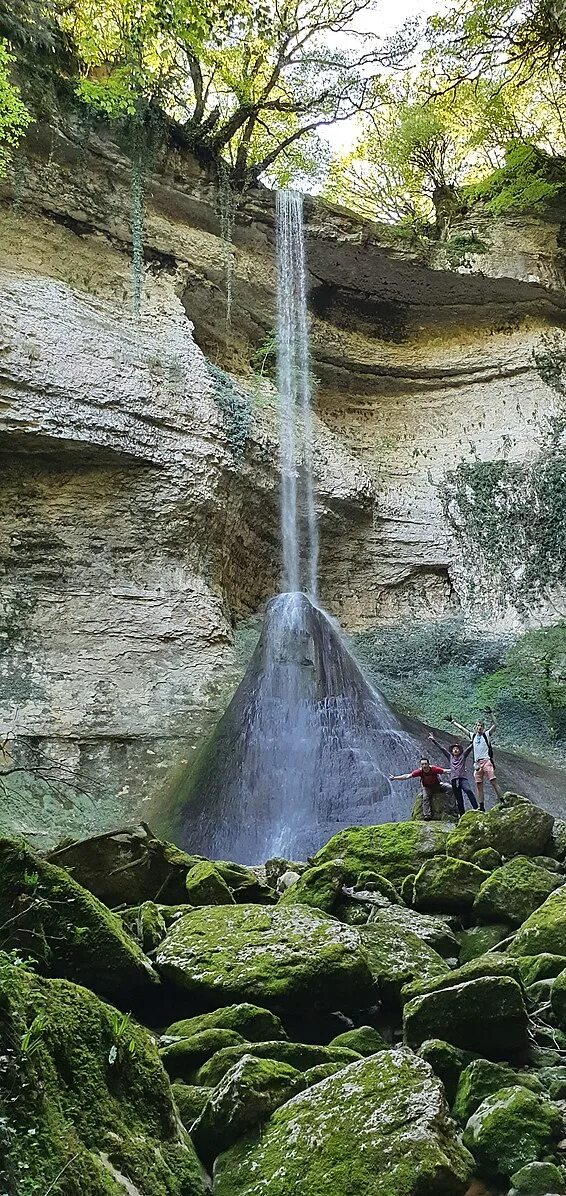 Шакуранский каньон абхазия. 2. Шакуранских водопадов. Шакуранские водопады в абхазии. Шакуранский каньон абхазия.