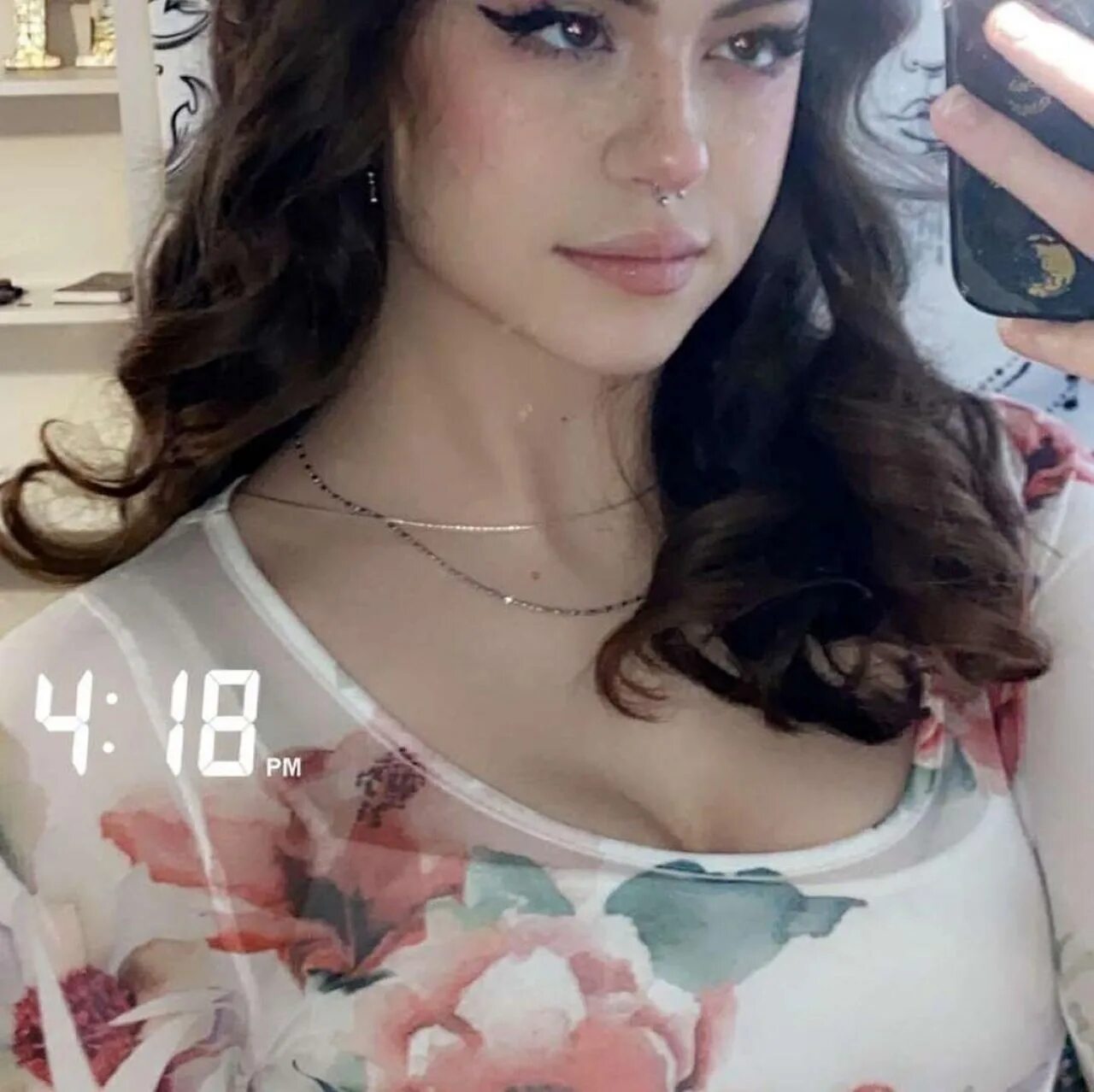 Hannah owo макияж. Hannahowo hanna. hannah uwu. hanna стримерша. ханна онлифанс.