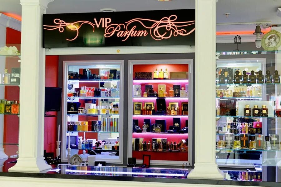 парфюмерный магазин zvezda минск. звезда магазин парфюмерии. витрина магазина летуаль. москва косметика магазин мельникова 3 игро. территория красоты магазин.