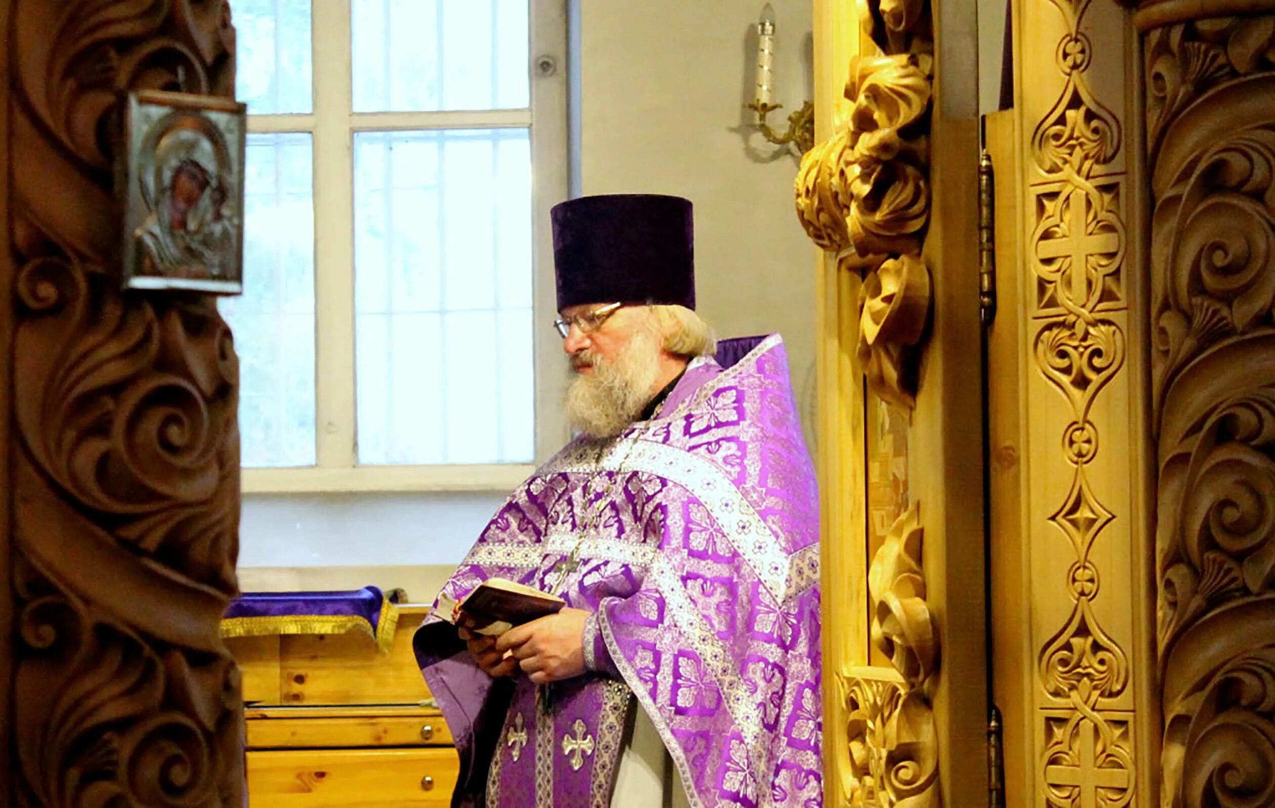 григорий гогишвили рыбинск протоиерей. владыка вениамин архиерей рыбинск. епархия рыбинск владыко вениамин. протоиерей димитрий садовский. прихожане храма чаепитие фото.