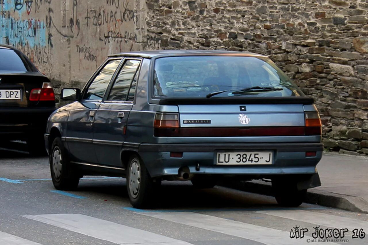 Reno 11f. Renault 11 GTL. Renault 11 Россия. Рено 11 1.4. Рено 11 ГТЛ.