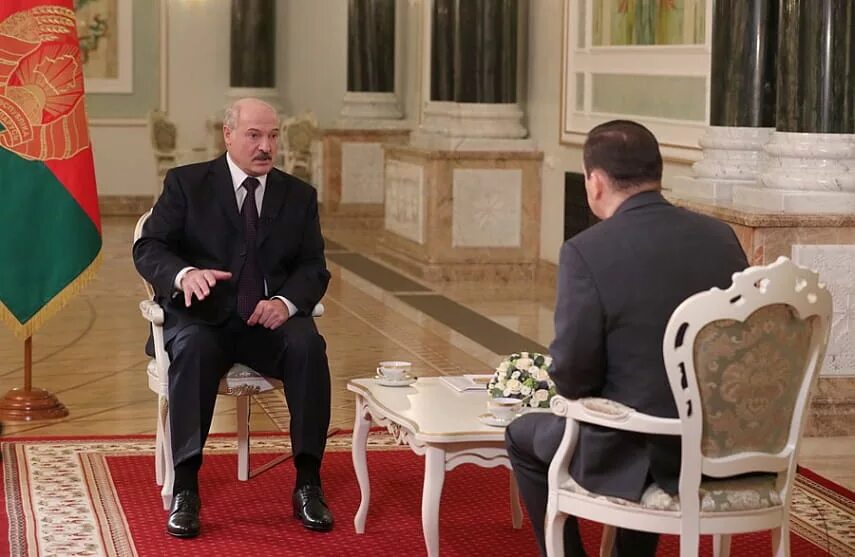 А почему лукашенко. 1052 лукашенко.
