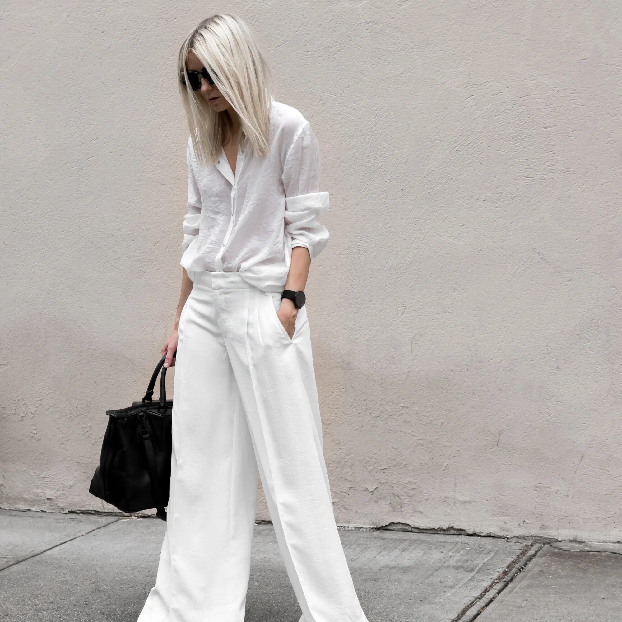 Брюки палаццо 2020. Белые широкие брюки. Белые широкие брюки женские. Образ в белом цвете.