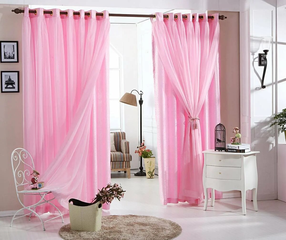 Розовые шторы. Розовые занавески. Розовые шторы в спальню. Розово белые шторы.