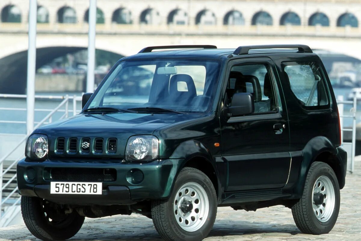 Купить джимни бу. Suzuki Джимни. Suzuki Jimny 3. Сузуки Джимни 1998. Судзуки Джимни 1998.