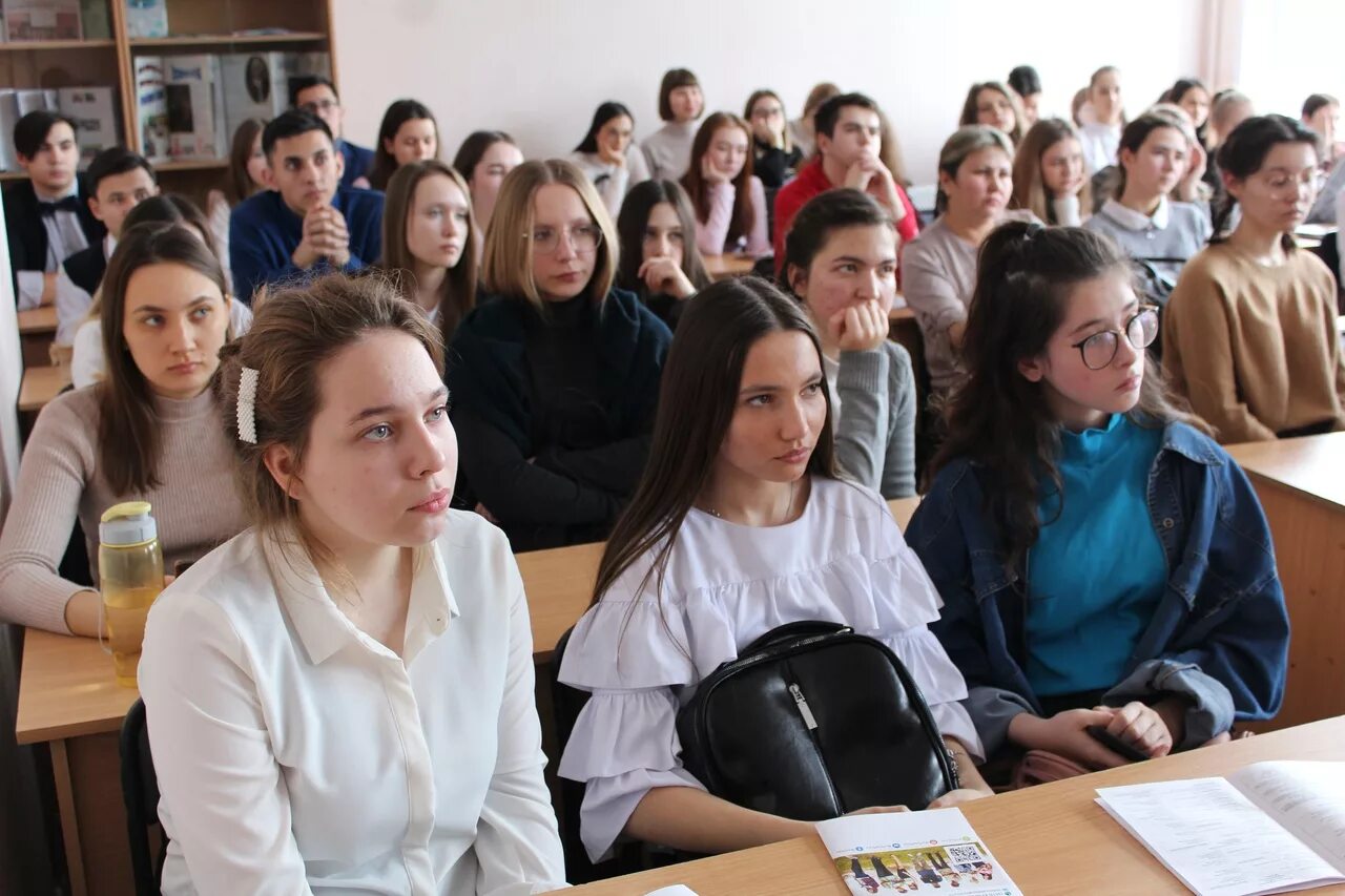 Башкирский университет сфбашку. Гизитдинов СФ БАШГУ. Стерлитамак БАШГУ декан. СФ БАШГУ главный корпус. Лк сф