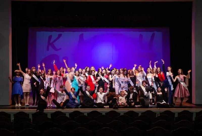 концерт хора. колледж музыкально театрального искусства вишневской. инструментальный концерт. старший хор кмти. колледж музыкально театрального искусства вишневской.