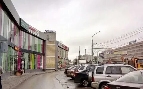 Космонавтов 107