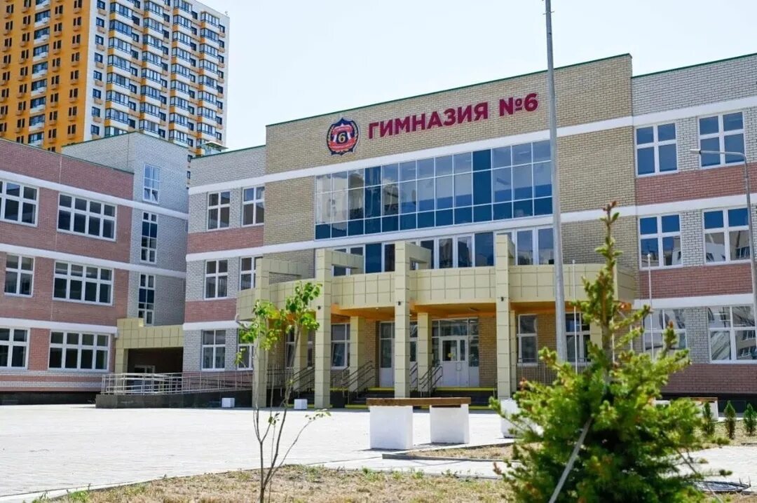 Гимназия 6 новороссийск мурата ахеджака. Гимназия 6 новороссийск мурата. Гимназия 6 новороссийск мурата. 6 школа новороссийск. Гимназия 6 новороссийск мурата.