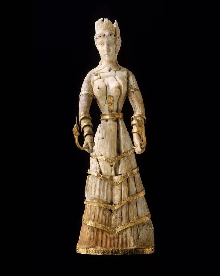 Богиня со. Богиня со змеями кносский дворец. Кносс богиня со змеями. Богиня со. Богиня со змеями из кносского дворца.