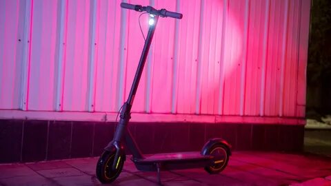 Kickscooter max обзор