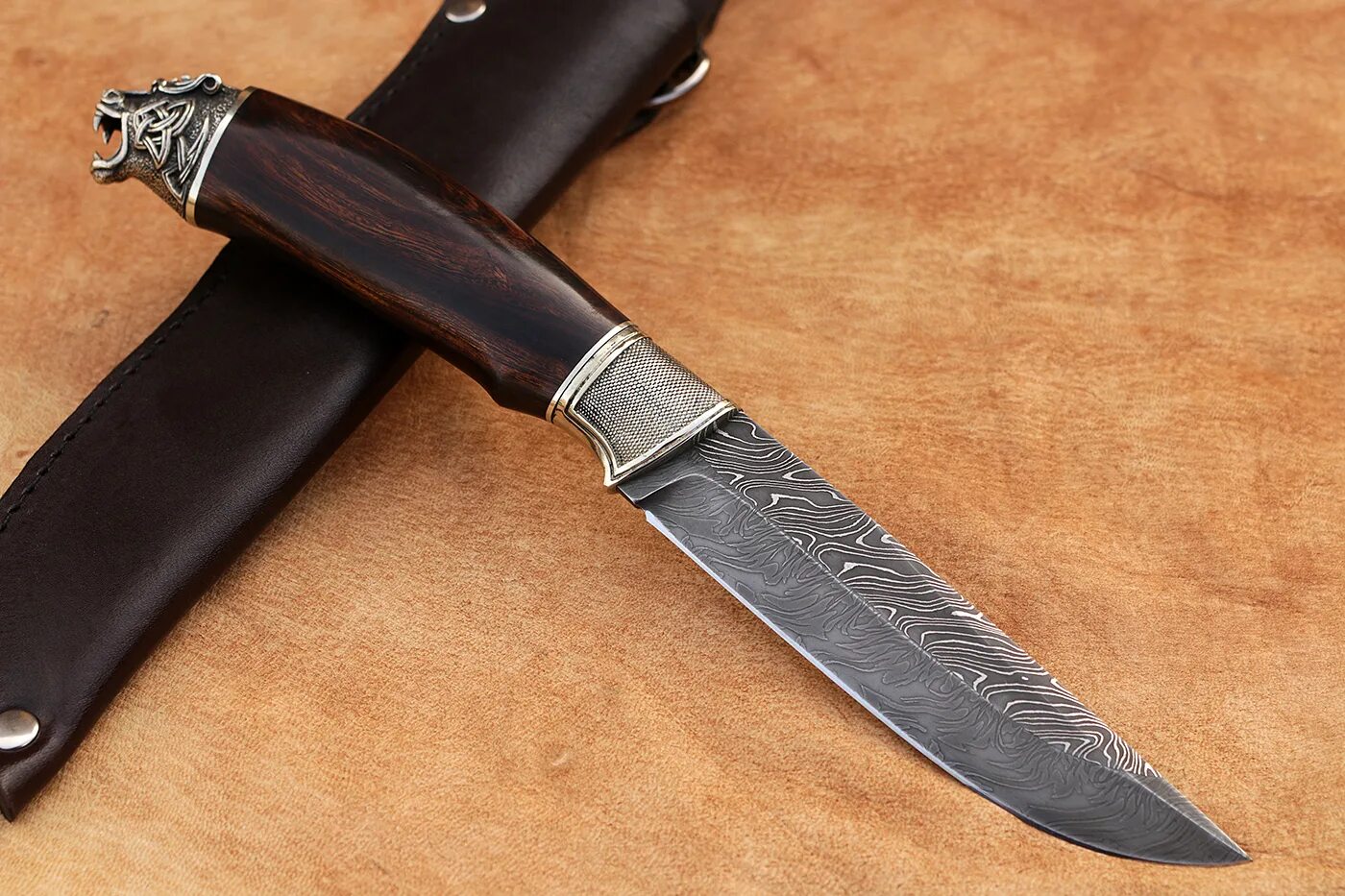 Булатный нож купить. Дамасская Булатная сталь сабля. Ножи из Булата.