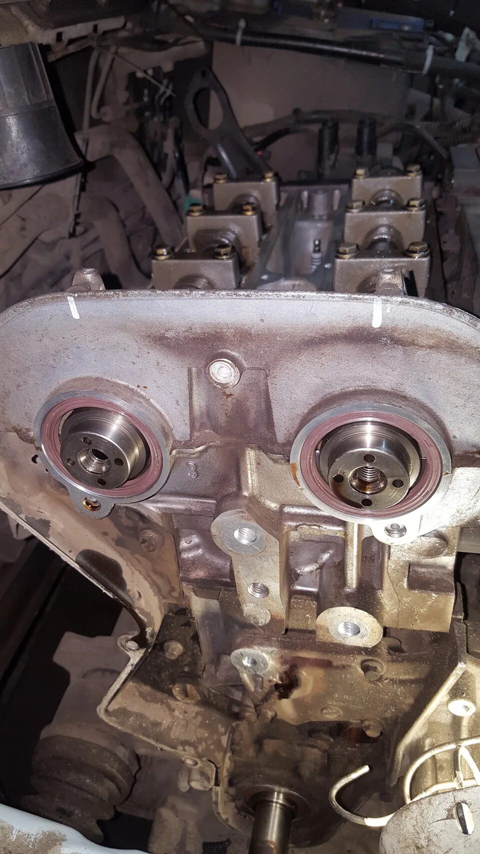 0 zetec. 6 115 л. Сальник распредвала форд фокус 2 1. Форд фокус 2 замена сальника распредвала. Форд фокус 2 замена сальника распредвала.