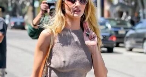 Yetuklar uchun sutyensiz fotosuratlar