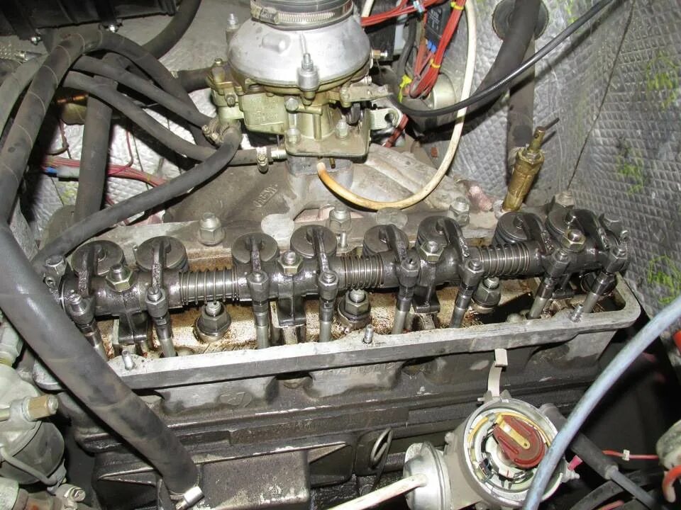 Регулировка клапанов двс 417 уаз. Регулировка клапанов уаз 417. Регулировка клапанов уаз 417 двигатель. Регулировка клапанов уаз 417 двигатель. Коромысла клапанов умз 417.