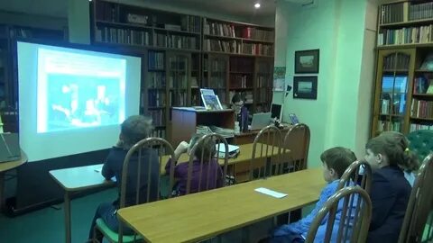 Петербург учит