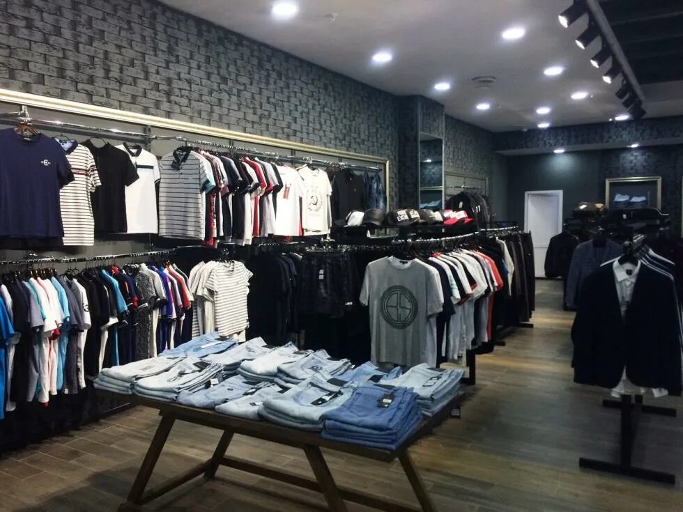 магазин мужской одежды владикавказ. франк одежда владикавказ. мужская одежда владикавказ. лучшие мужские магазины одежды. магазин пума во владикавказе.
