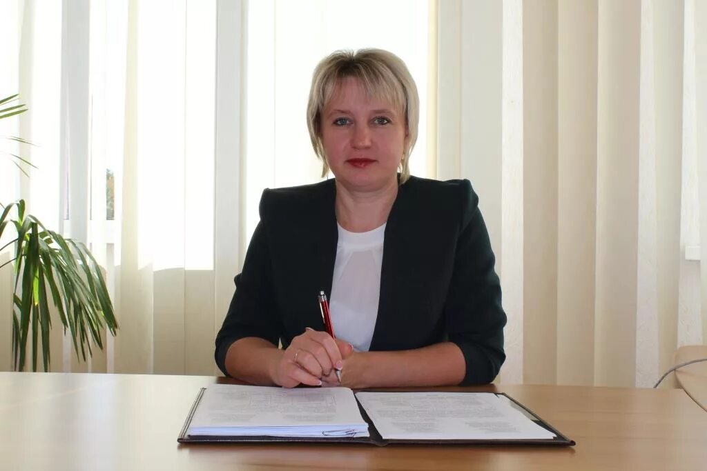 сайт лельчицкого райисполкома. лельчицы панорама. лельчицкий райисполком. комок председатель лельчицкого района. лельчицы гомельская область.