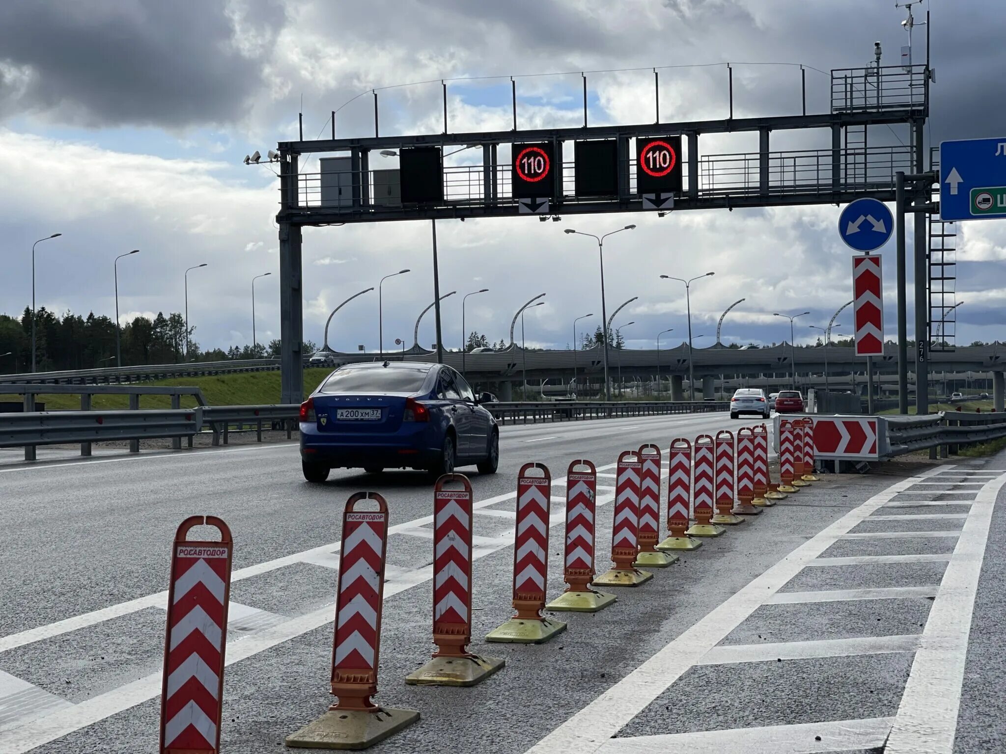 Делиниатор дорожный дл-600, 600*260*70мм. Цвет желтый. Сепаратор дорожный делиниатор. Делиниатор дорожный 600*260*72. Дл 600.