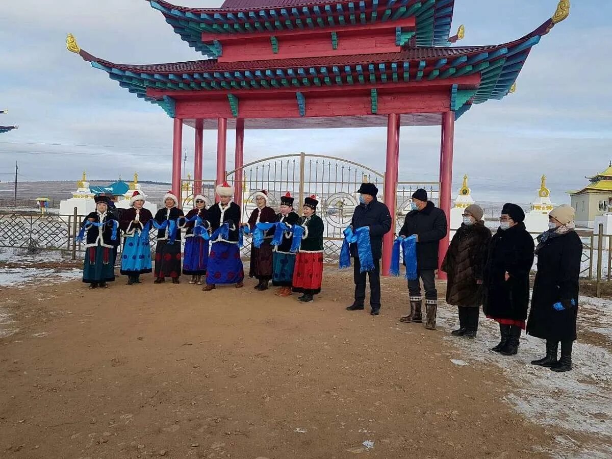 Улан китай. Село Кижинга Кижингинского района Республики Бурятия. Хоринский дацан. Дацан Хоринск. Село Хоринск Хоринского района Республики Бурятия.