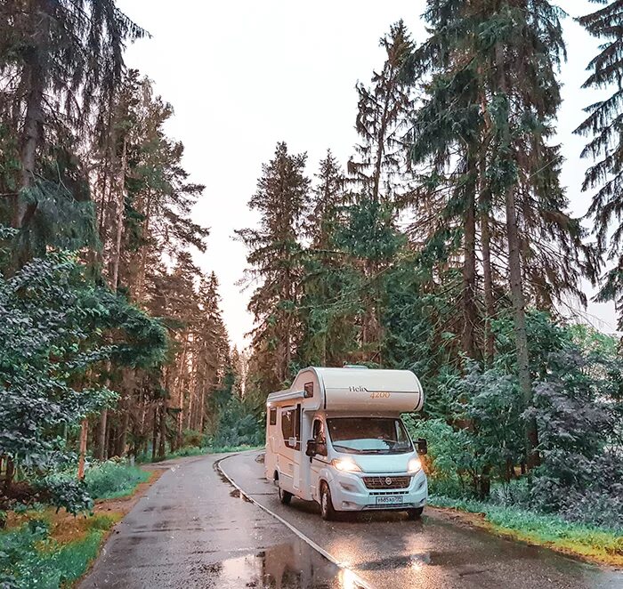 Дом путешествий отзывы. Путешествие на автодоме. Путешествие в автодоме по России. Путешествие в доме на колесах по России. Дом на колесах для путешествий.