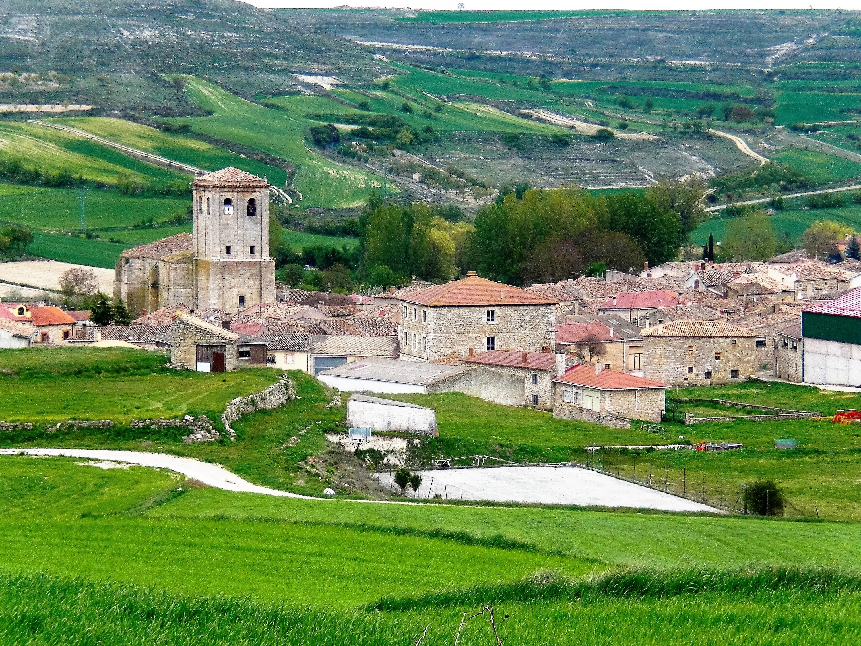 Village countryside. Испания Сельская местность. Кастельон Испания. Провинция Испании деревня. Калагуре (Испания).