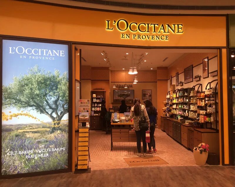 Loccitane магазин. Loccitane магазины в СПБ. Loccitane магазины в Москве. Loccitane Екатеринбург.