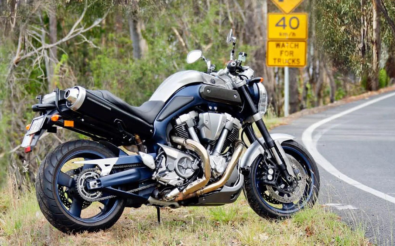 Yamaha mt1. Ямаха МТ 01. Мотоцикл mt01 Yamaha. Ямаха 1700 МТ 01.