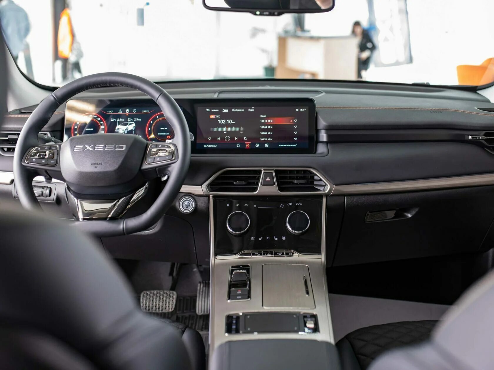 Бампер exceed txl. Chery exceed txl 2025 салон. exceed txl flagship 2025. exeed lx 2025 интерьер. exeed lx 4wd.
