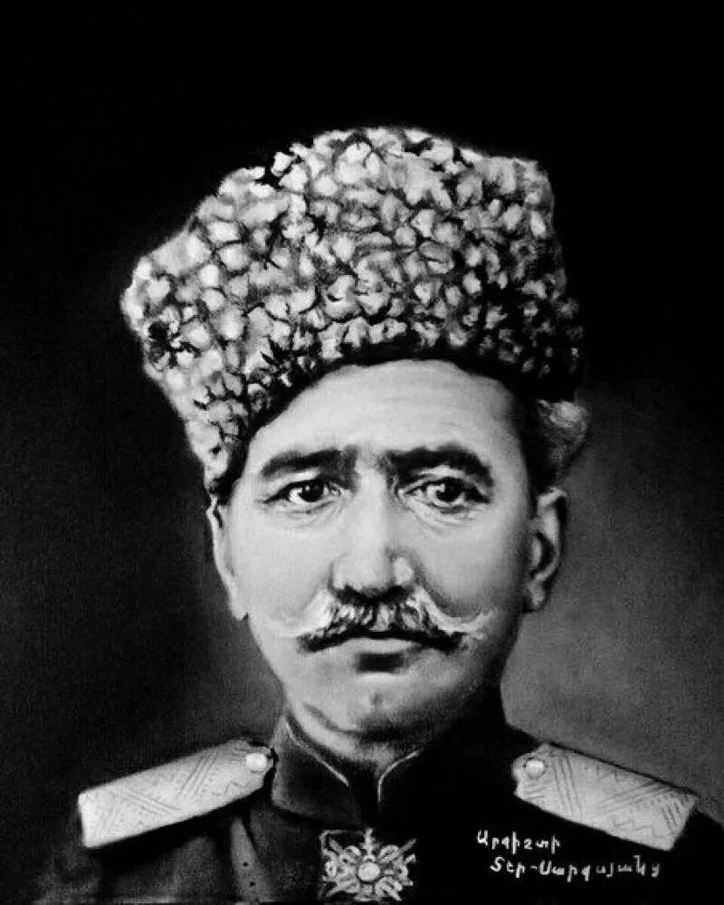 Зинуж армения. Герой армении орден. Молодые армянские герои. Армянские герои. Гарегин тер-арутюнян нжде.