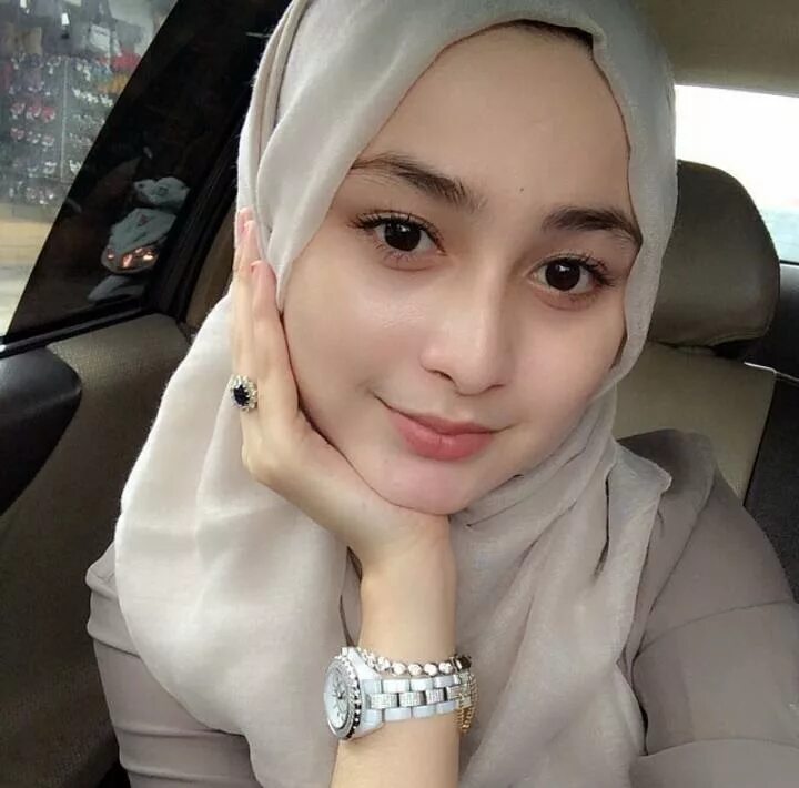 знакомиться с мусульманкой в москве. ищу девушку мусульманкам. женщину мусульманку для серьезных отношений. женщину мусульманку для серьезных отношений. татарка в хиджабе.