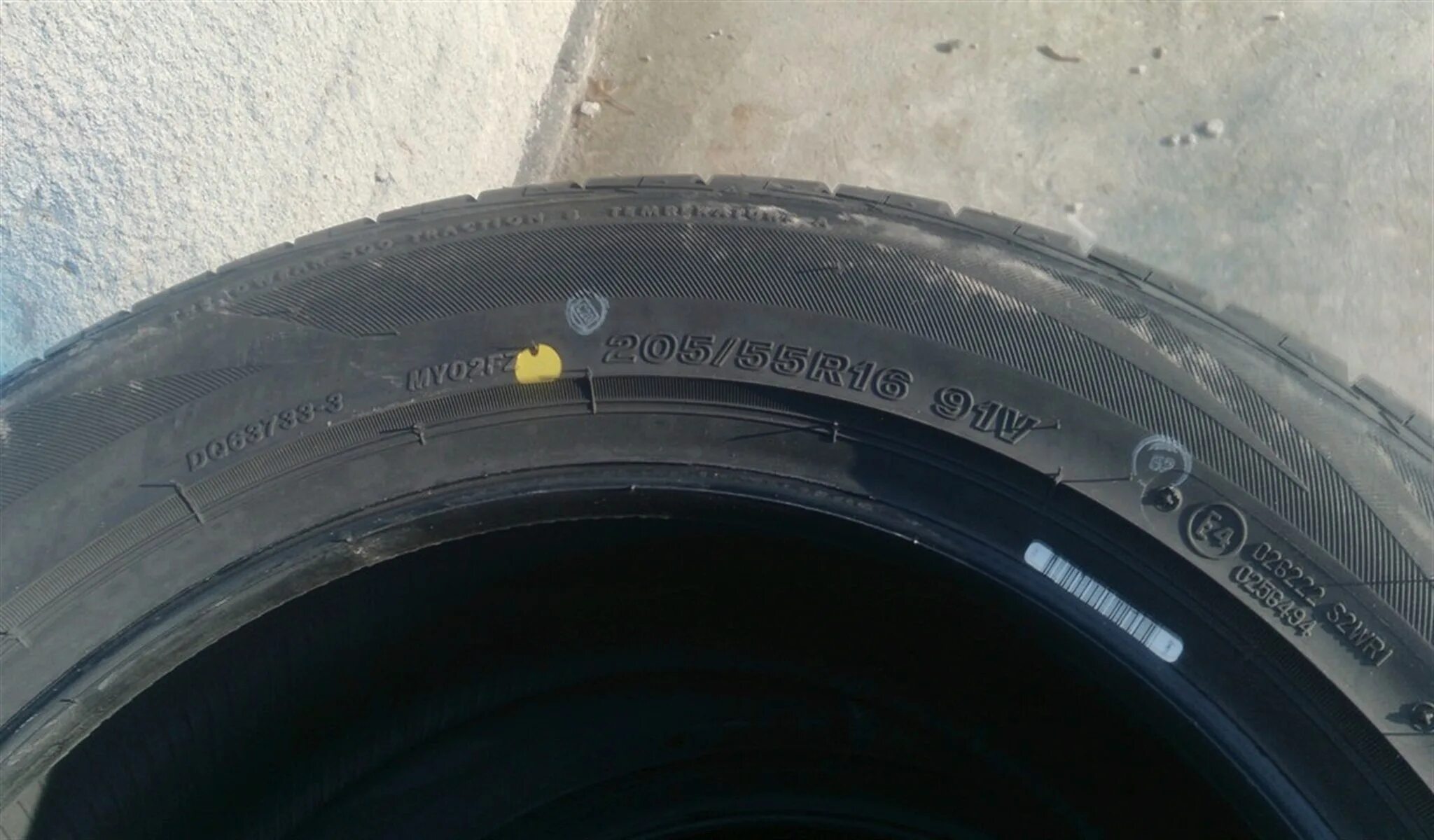 Купить шины 205 55 r16 воронеж. Bridgestone my-02 sporty Style 205/55 r16 91v. Бриджстоун my-02 sporty Style 205/55 r16. Шина легковая летняя Bridgestone sporty Style my-02 205/55 r16 91v. Автомобильная шина Greenlander 202 205/55 r16 91v летняя.