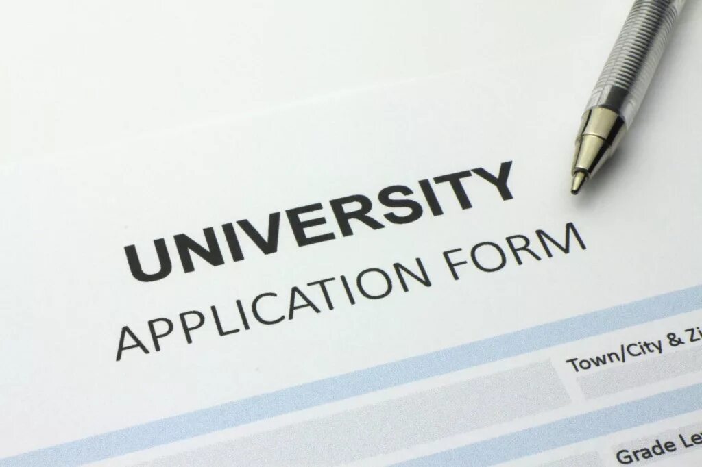 Application to University. University applicants. Application. Applying to University.