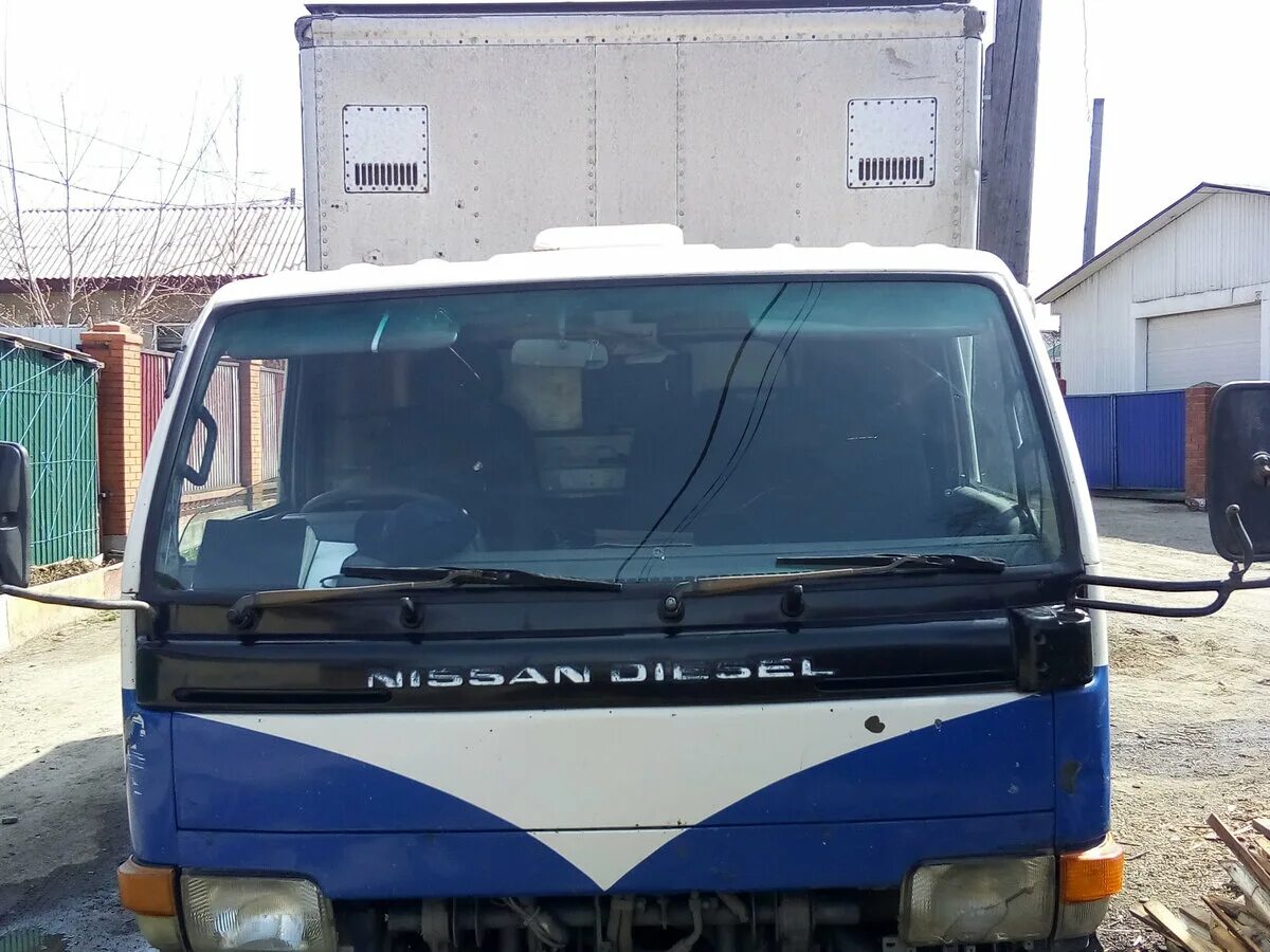 Nissan diesel condor ud. Ниссан дизель кондор. Ниссан дизель кондор. Nissan diesel 1993. Nissan diesel ud 1983.