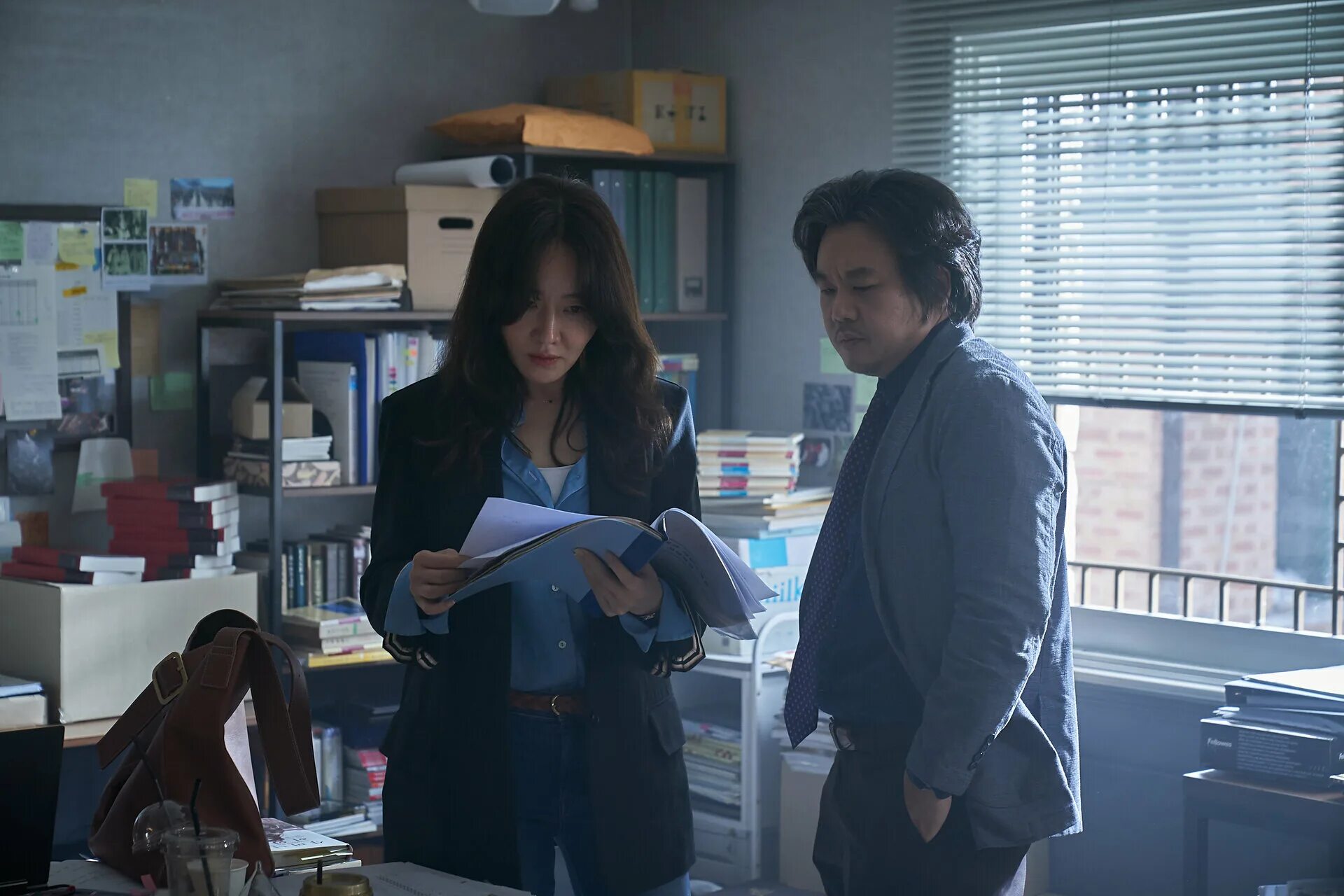 трейлер мертвые в пусане