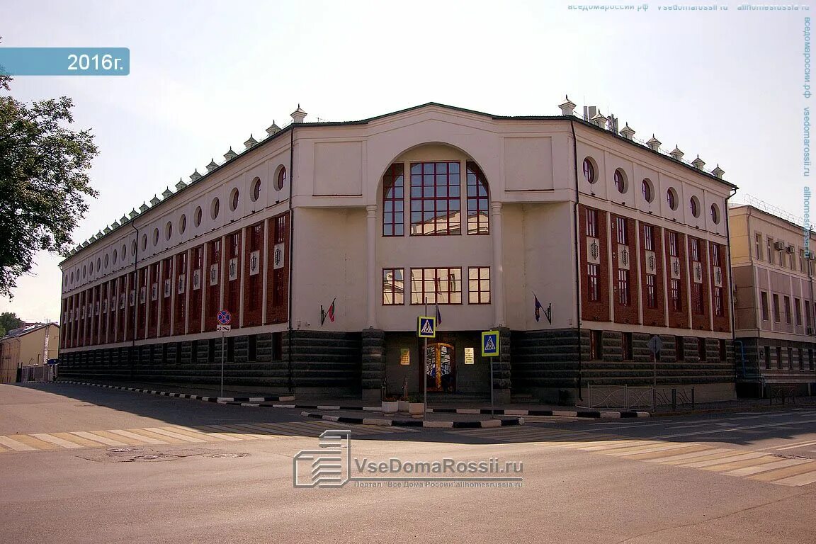 шигабутдина марджани, 2, казань,. казань, вахитовский район, ул. улица татарстан 3/2. татарстан, г. татарстан дом 3.