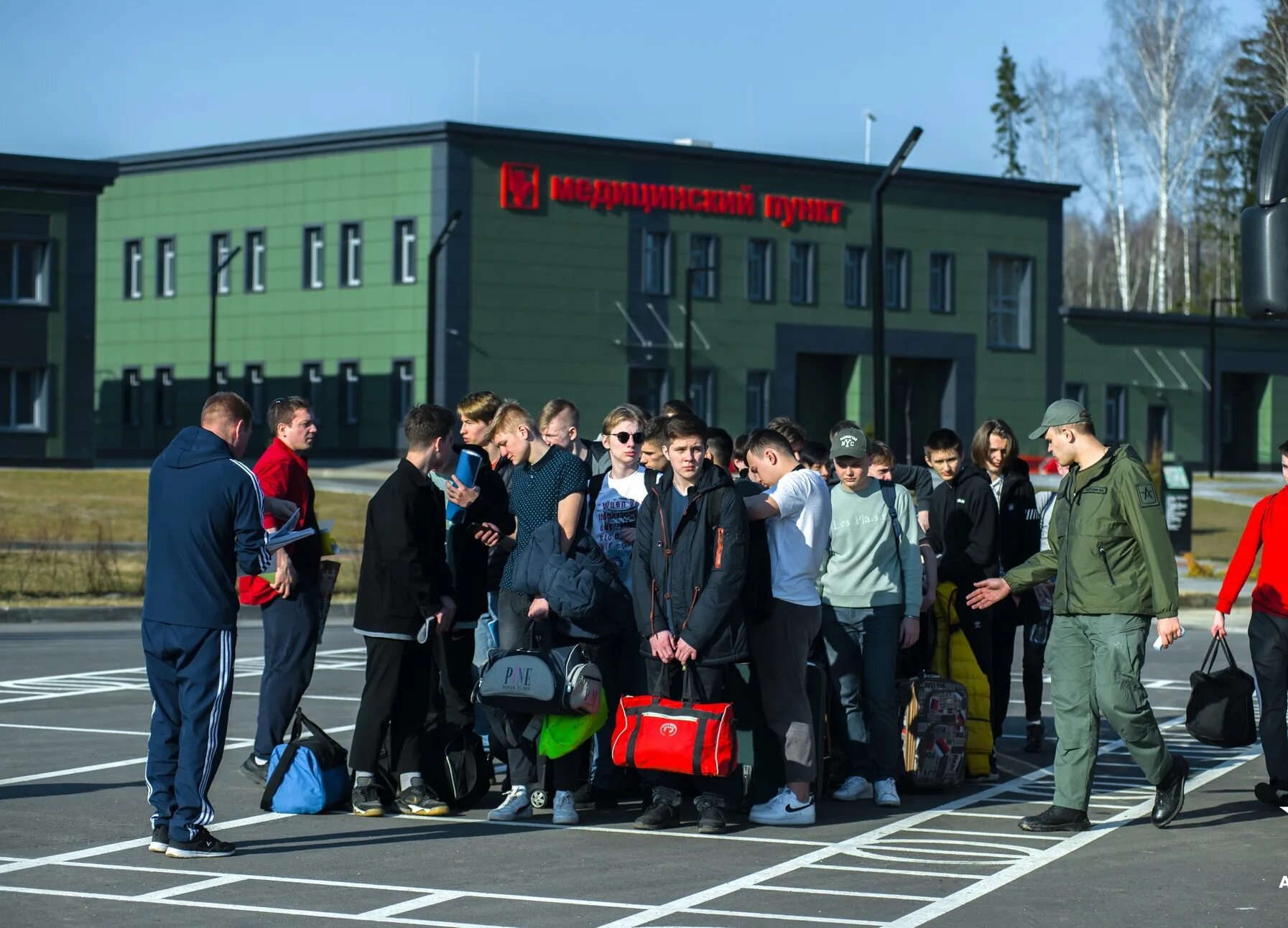 Сайт центр авангард. Авангард лагерь в Подмосковье Патриот. Учебный центр Авангард парк Патриот. Авангард в Одинцово военные сборы. Сборы Авангард Одинцово.