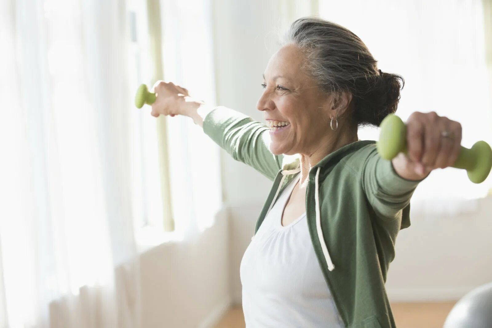 Активный образ жизни. Образ жизни и долголетие. Здоровье и долголетие. Здоровый образ жизни для пожилых людей.