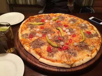 Chili pizza