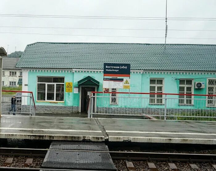 Станция иня восточная новосибирск. Старый вокзал новосибирск западный. Новосибирск иня восточная вокзал. Жд вокзал новосибирск западный. Станция восточная киселевск.